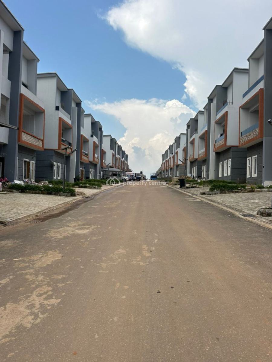 Massive and Elegant 4-bedroom Terraced Duplex + 1 Room Bq, Kukwaba, Abuja, Terraced Duplex for Sale