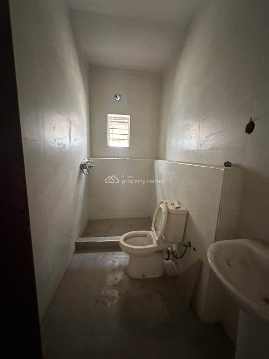 Massive and Elegant 4-bedroom Terraced Duplex + 1 Room Bq, Kukwaba, Abuja, Terraced Duplex for Sale