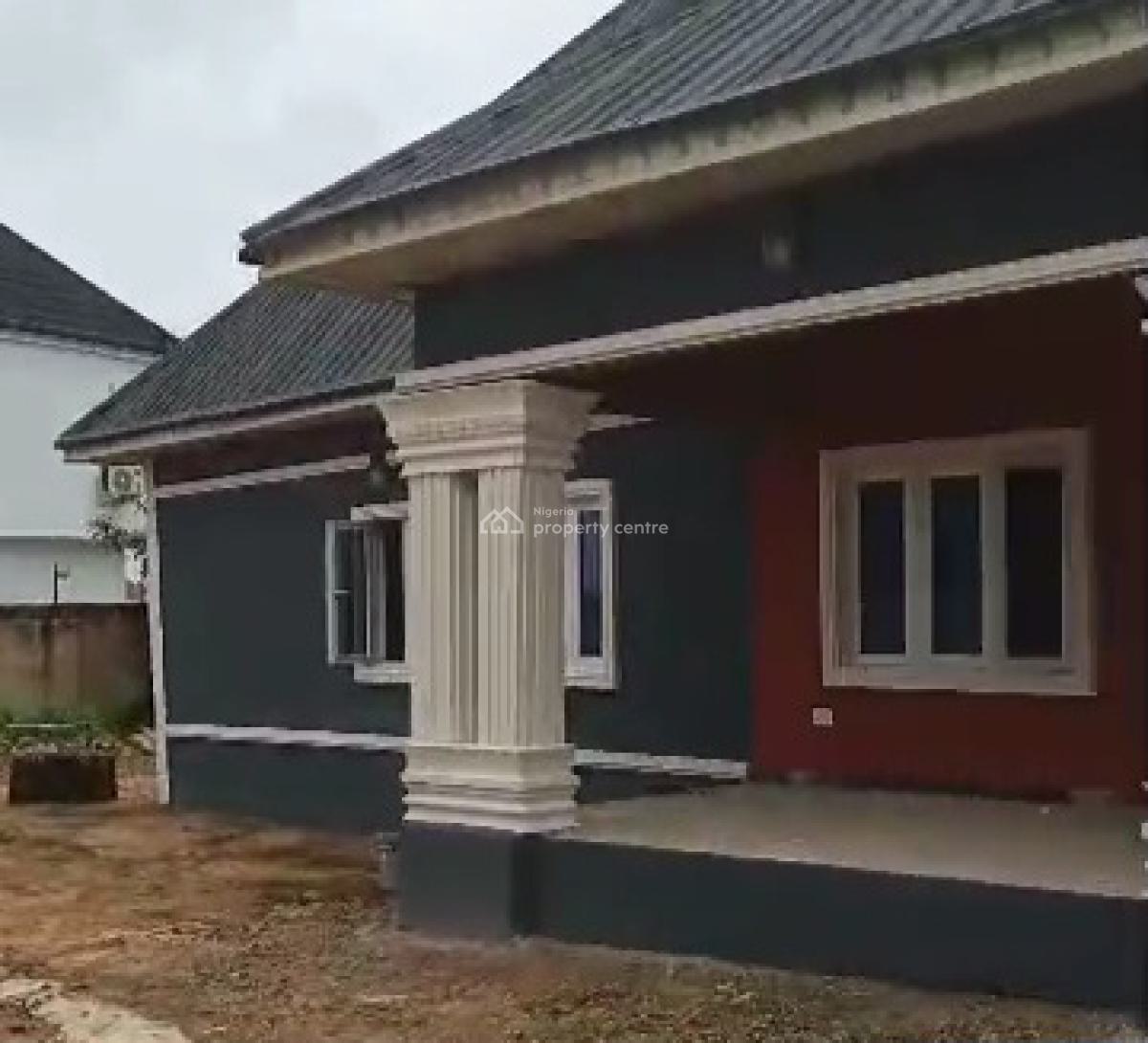 4 Masters Bedroom Bungalow 70ft By 100ft Land, Ogumwenyin Road, Off Ugbor Central Benin City, Benin, Oredo, Edo, Terraced Bungalow for Sale
