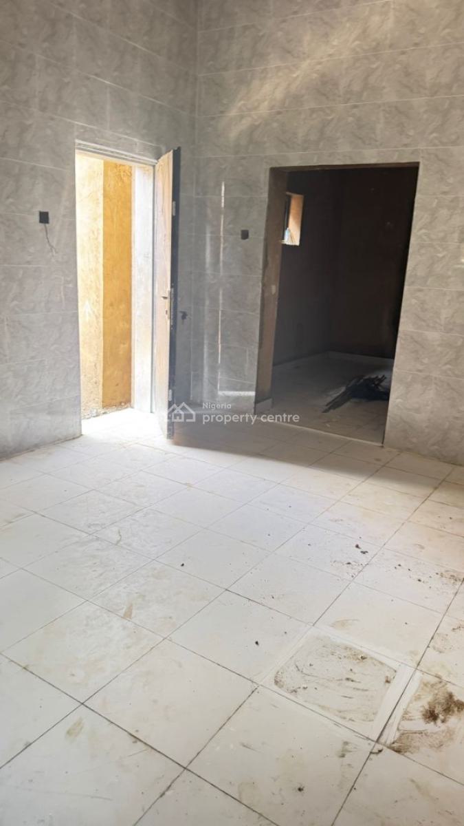 5 Bedroom Detached, Gaduwa, Abuja, House for Sale