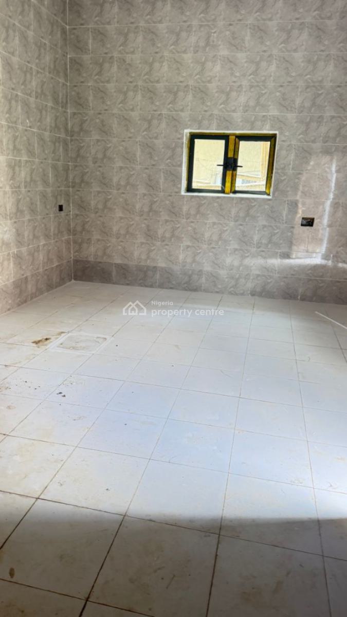 5 Bedroom Detached, Gaduwa, Abuja, House for Sale