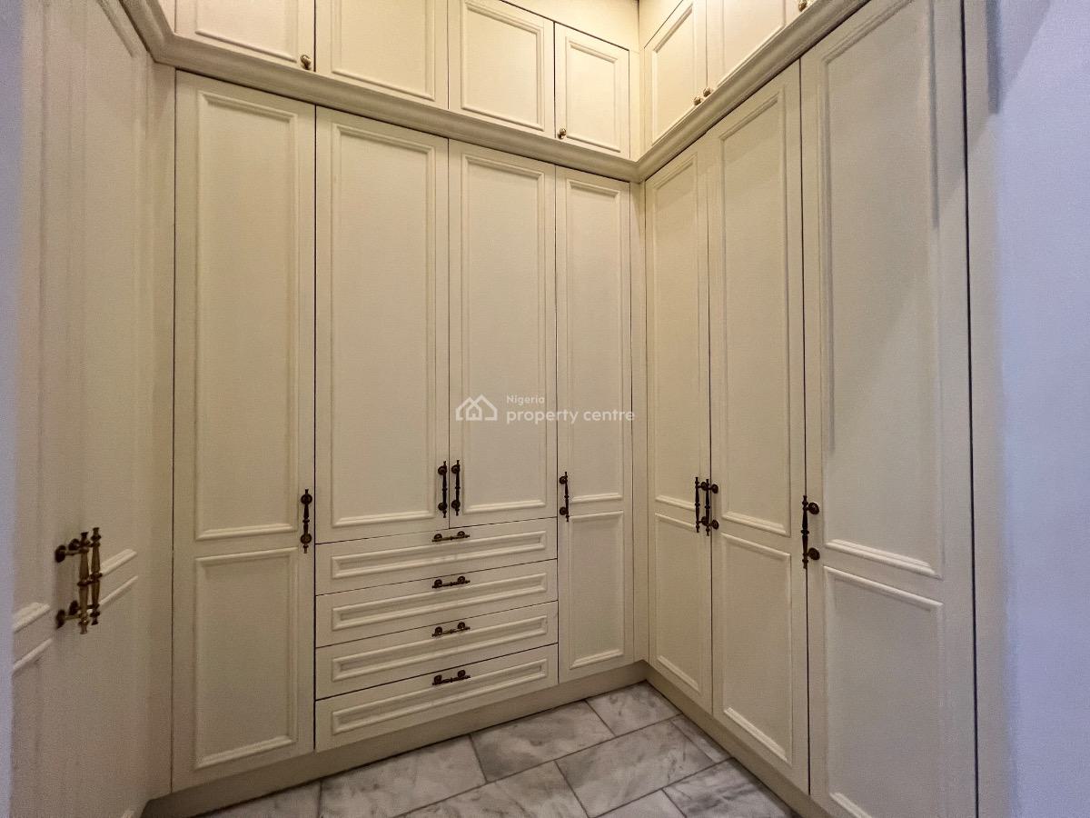Luxury 3 Bedroom Furnished Apartment with a Room Bq,swimming Pool,gym, Old Ikoyi, Ikoyi, Lagos, Flat / Apartment for Rent