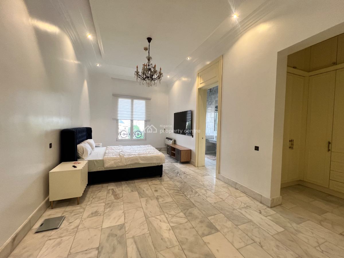 Luxury 3 Bedroom Furnished Apartment with a Room Bq,swimming Pool,gym, Old Ikoyi, Ikoyi, Lagos, Flat / Apartment for Rent