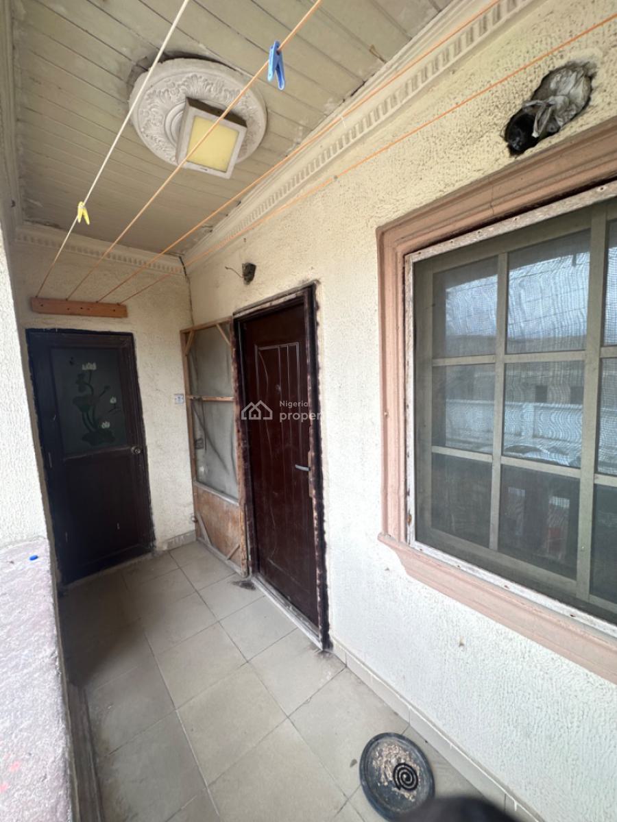Wide 2 Bedroom Apartment with Balcony, Chisco, Ikate, Lekki, Lagos, Flat / Apartment for Rent