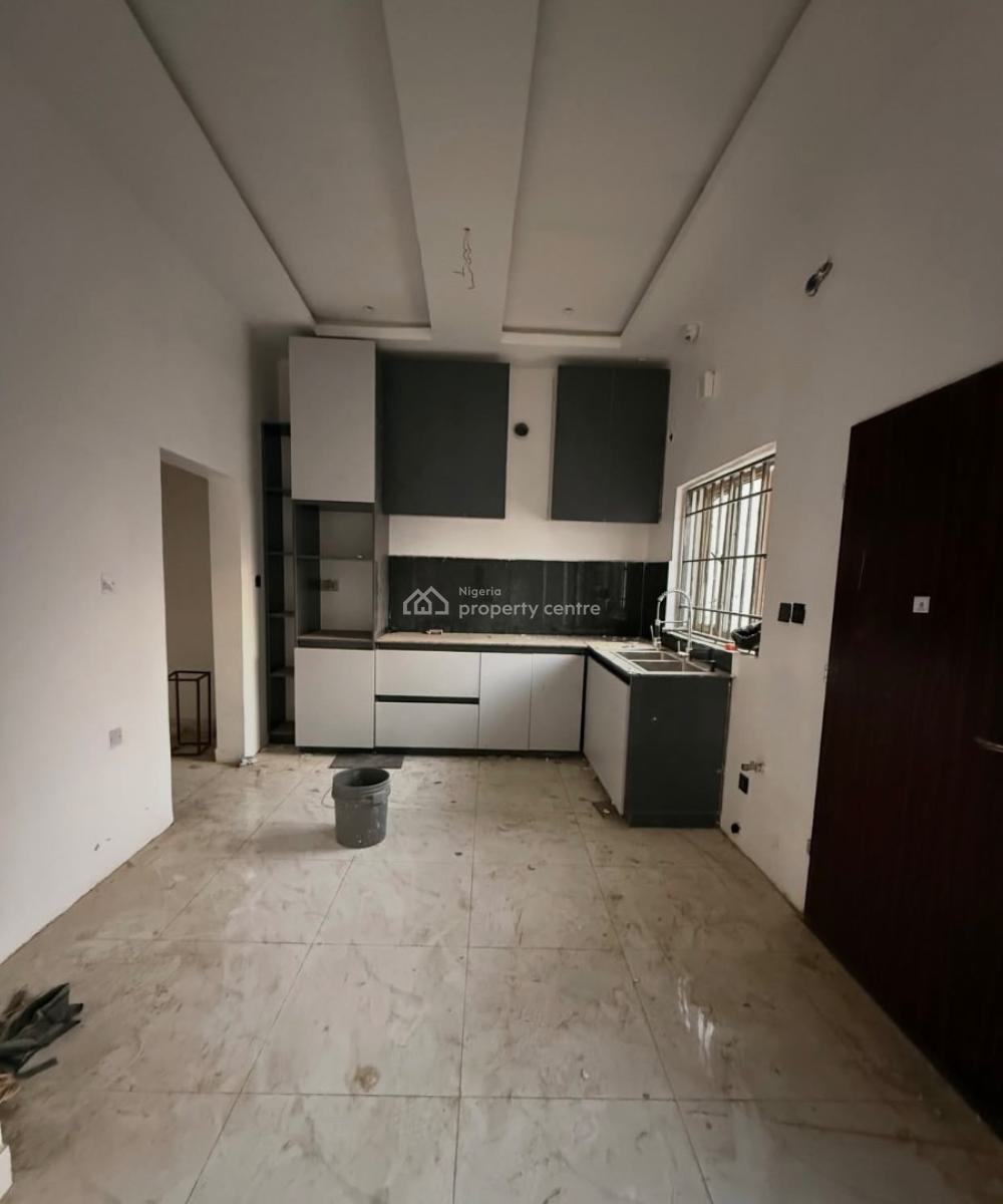 3 Bedroom Apartment, Guzape District, Abuja, Self Contain (single Rooms) for Sale