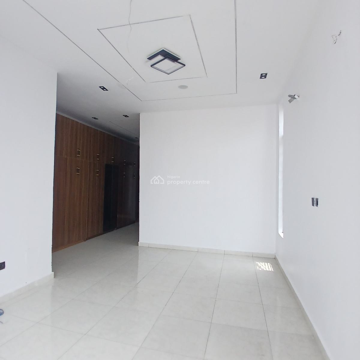 Neatly Built 4 Bedrooms Semi-detached Duplex with Bq, Ikota, Lekki, Lagos, Semi-detached Duplex for Sale