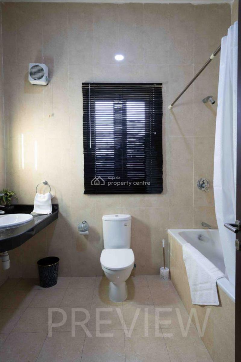 Spacious 3-bedroom Townhouse, Lekki Phase 1, Lekki, Lagos, Flat / Apartment for Rent