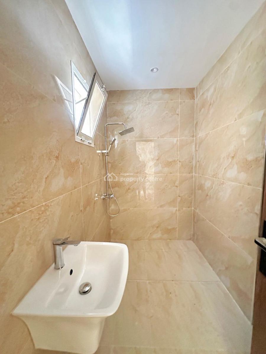 Sweet 2 Bedroom Apartment with Fitted Kitchen, Victoria Island (vi), Lagos, Flat / Apartment for Rent