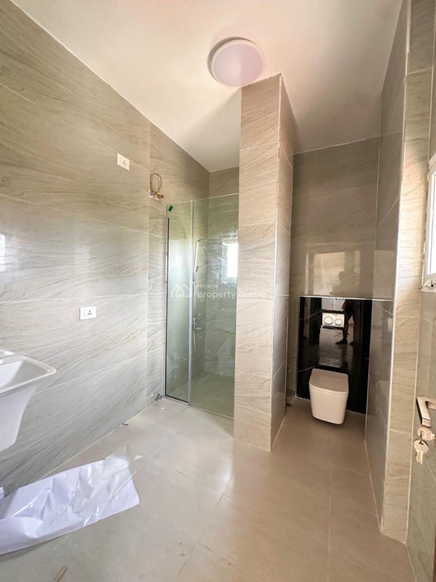 Sweet 2 Bedroom Apartment with Fitted Kitchen, Victoria Island (vi), Lagos, Flat / Apartment for Rent