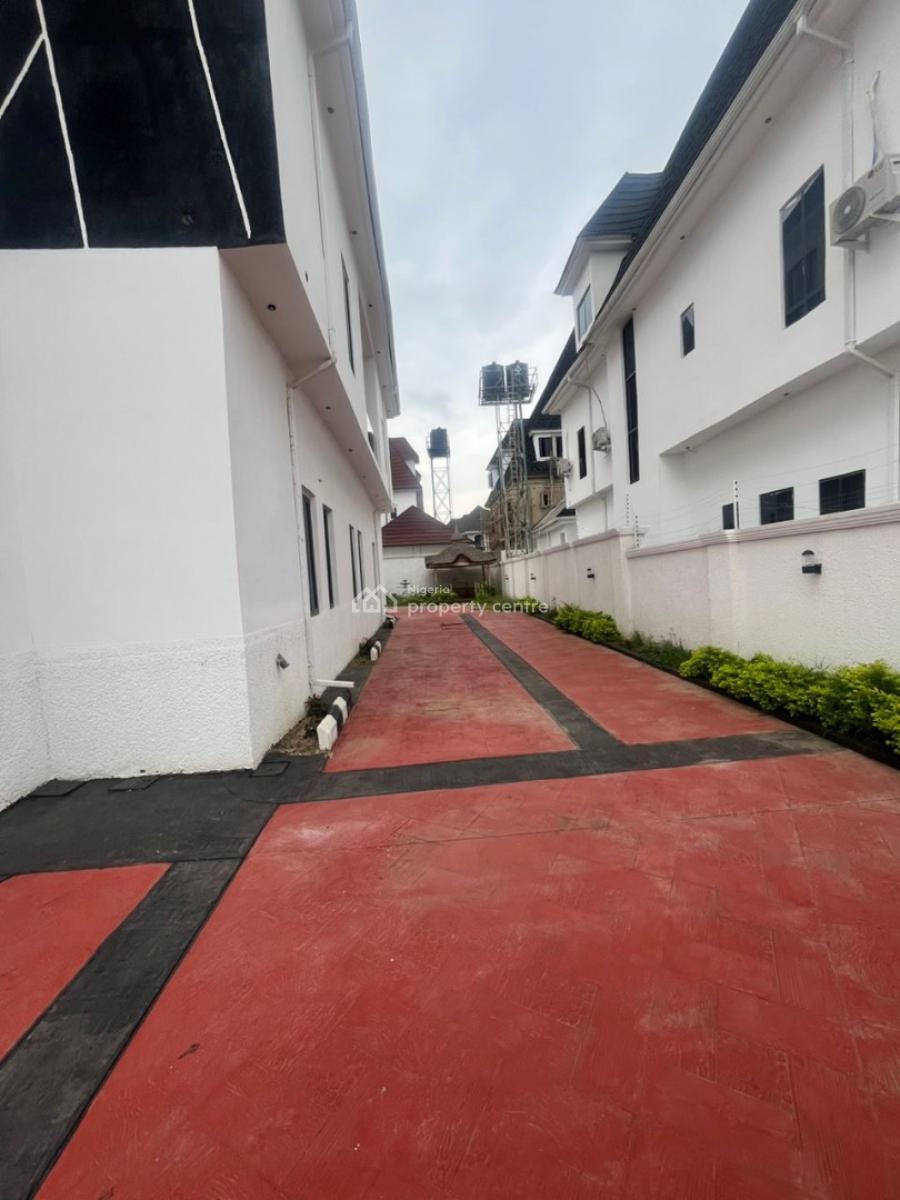 6 Bedrooms Detached Duplex, Karsana, Abuja, Detached Duplex for Sale
