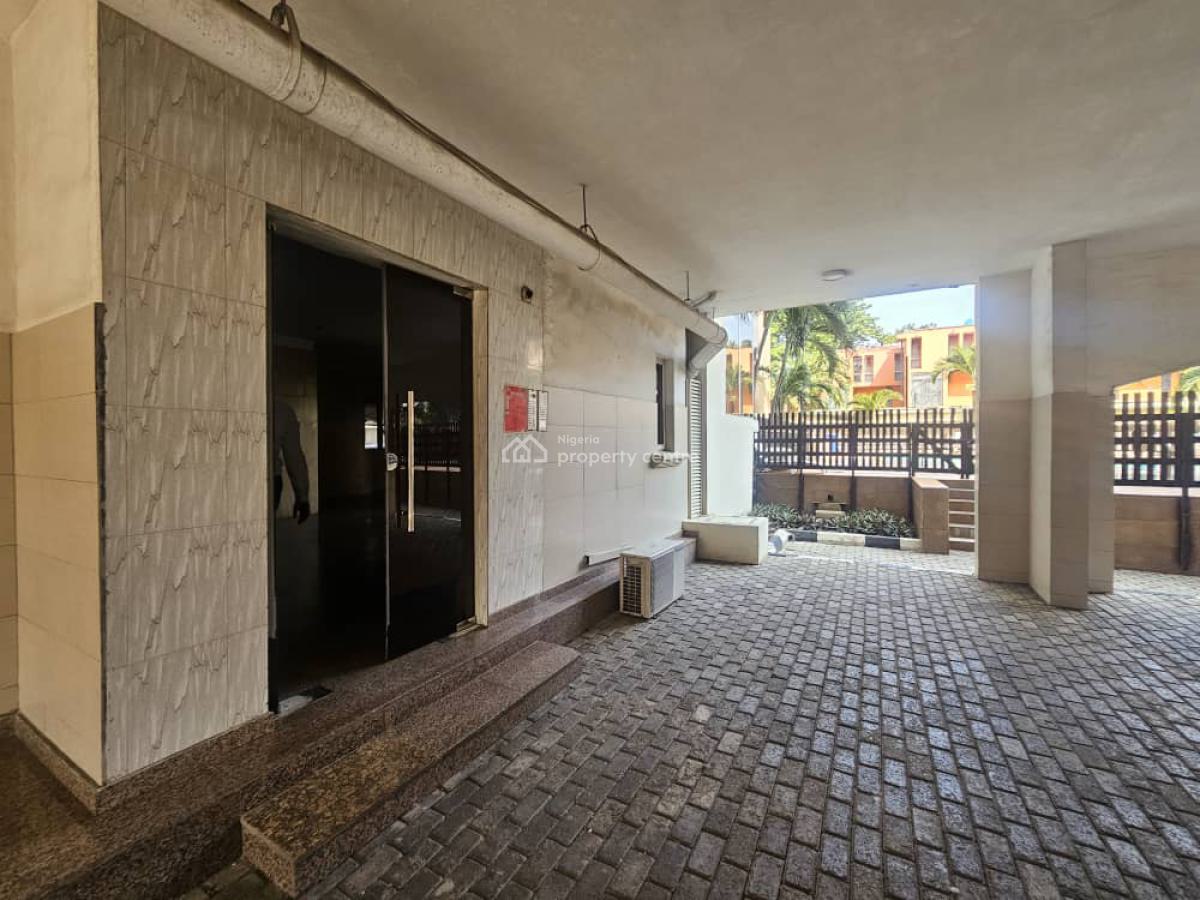 Luxury 3 Bedroom Apartment with Bq, Swimming Pool,gym,lawn Tennis Cour, Off Gerrard Road, Old Ikoyi, Ikoyi, Lagos, Flat / Apartment for Rent