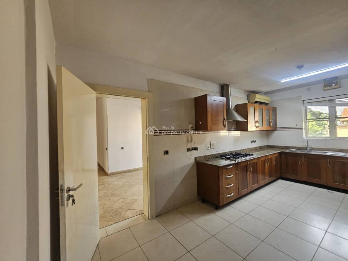 Luxury 3 Bedroom Apartment with Bq, Swimming Pool,gym,lawn Tennis Cour, Off Gerrard Road, Old Ikoyi, Ikoyi, Lagos, Flat / Apartment for Rent
