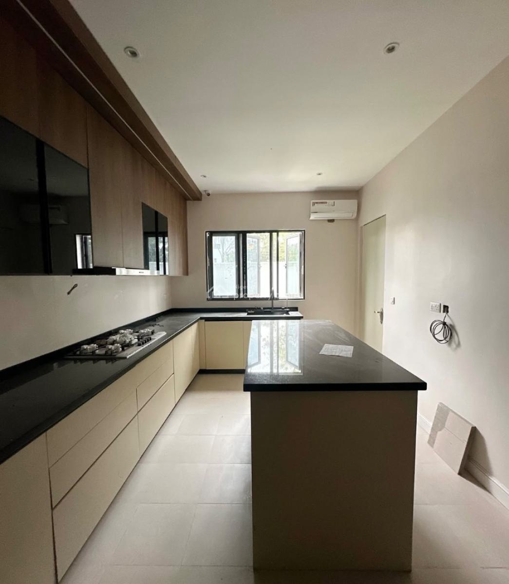 Brand New Luxury 5 Bedroom Semi-detached Duplex with Bq, Jabi, Abuja, Semi-detached Duplex for Sale