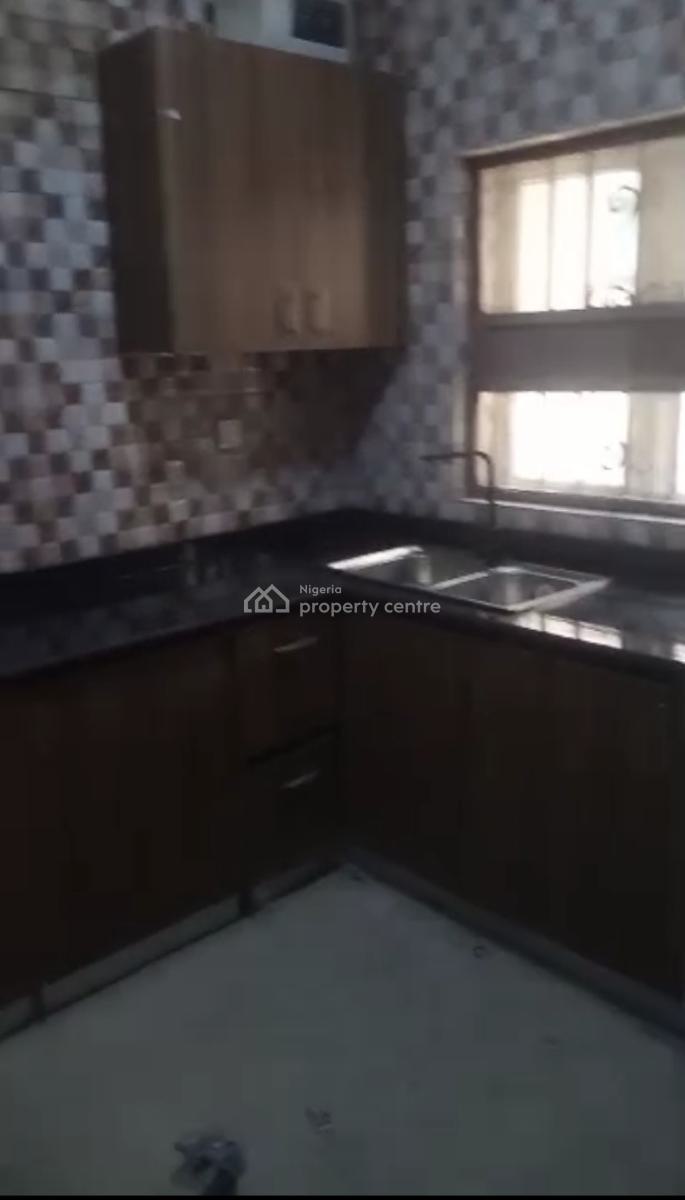 Newly Renovated 3 Bedroom Terrace Serviced Duplex with Boyz Quarter, Horizons 2 Estate Meadow Hall Road, Ikate, Lekki, Lagos, Terraced Duplex for Rent