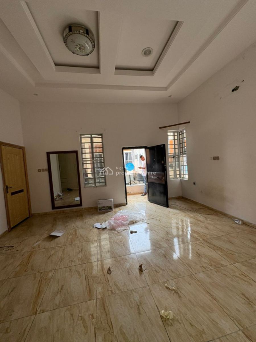 Luxury Mini Flat / Apartment, Upstairs, Orchid, Lekki, Lagos, Mini Flat (room and Parlour) for Rent