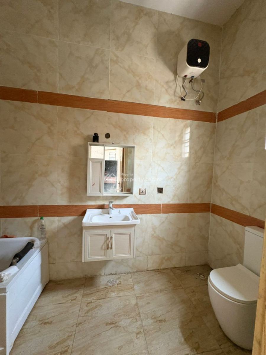 Luxury Mini Flat / Apartment, Upstairs, Orchid, Lekki, Lagos, Mini Flat (room and Parlour) for Rent