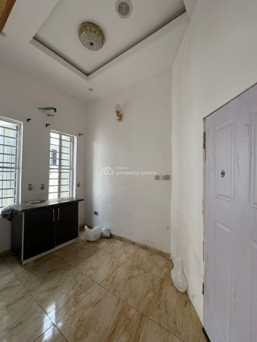 Luxury Mini Flat / Apartment, Upstairs, Orchid, Lekki, Lagos, Mini Flat (room and Parlour) for Rent
