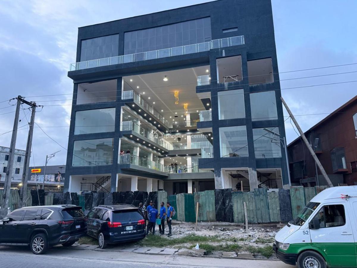 Newly Built Spacious Shops Space, Admiralty Way, Lekki Phase 1, Lekki, Lagos, Shop for Rent