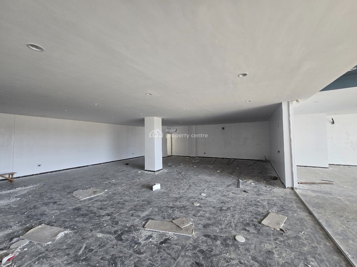 Newly Built Spacious Shops Space, Admiralty Way, Lekki Phase 1, Lekki, Lagos, Shop for Rent