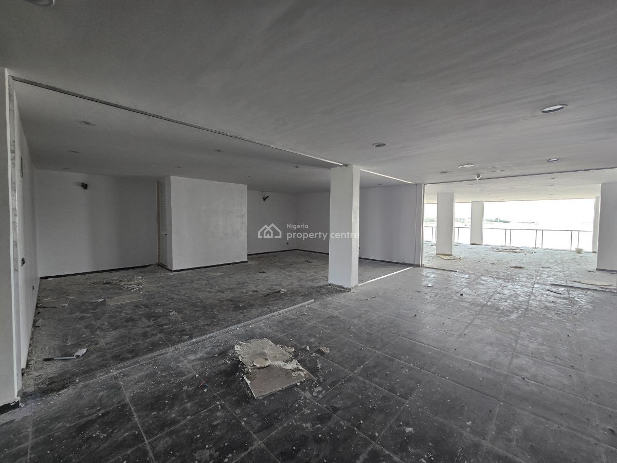 Newly Built Spacious Shops Space, Admiralty Way, Lekki Phase 1, Lekki, Lagos, Shop for Rent