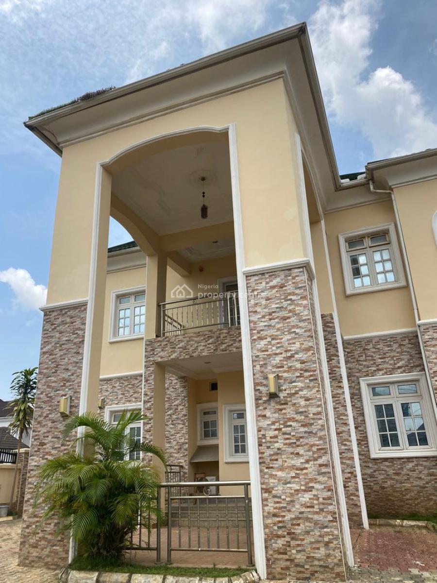 Spacious 5-bedroom Detached House with Bq in a Quiet Estate, Katampe, Abuja, Detached Duplex for Rent