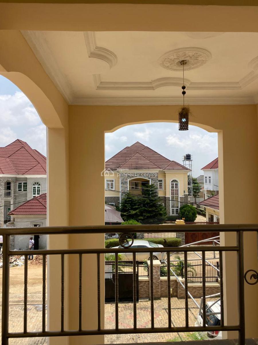 Spacious 5-bedroom Detached House with Bq in a Quiet Estate, Katampe, Abuja, Detached Duplex for Rent