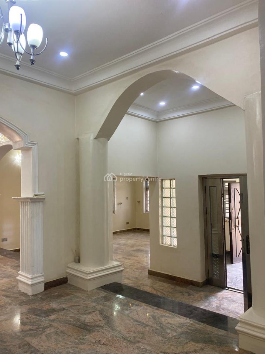 Spacious 5-bedroom Detached House with Bq in a Quiet Estate, Katampe, Abuja, Detached Duplex for Rent