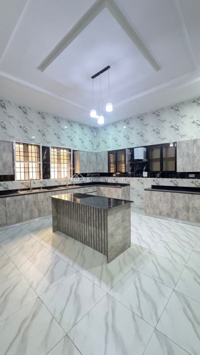 7 Bedroom Detached Duplex, Karsana, Abuja, Detached Duplex for Sale