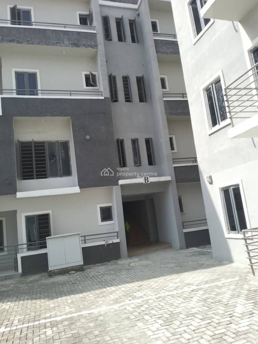 3bedroom Flat on a 2nd Floor  in a Secured Estate in Orchid, Buena Vista, Lekki, Lagos, Flat / Apartment for Rent