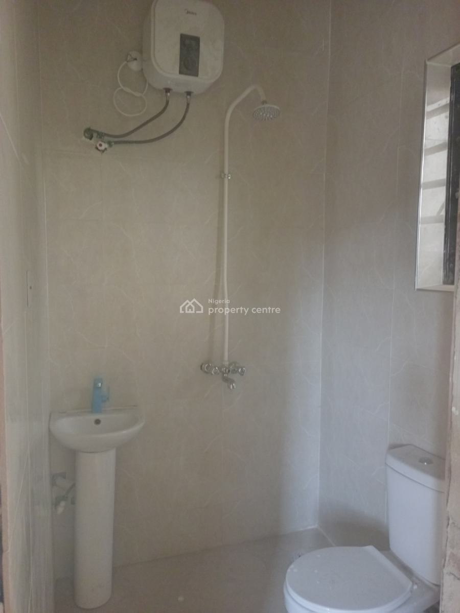 2 Bedroom Flat, Scheme 2 Estate, Ajah, Lagos, Flat / Apartment for Rent