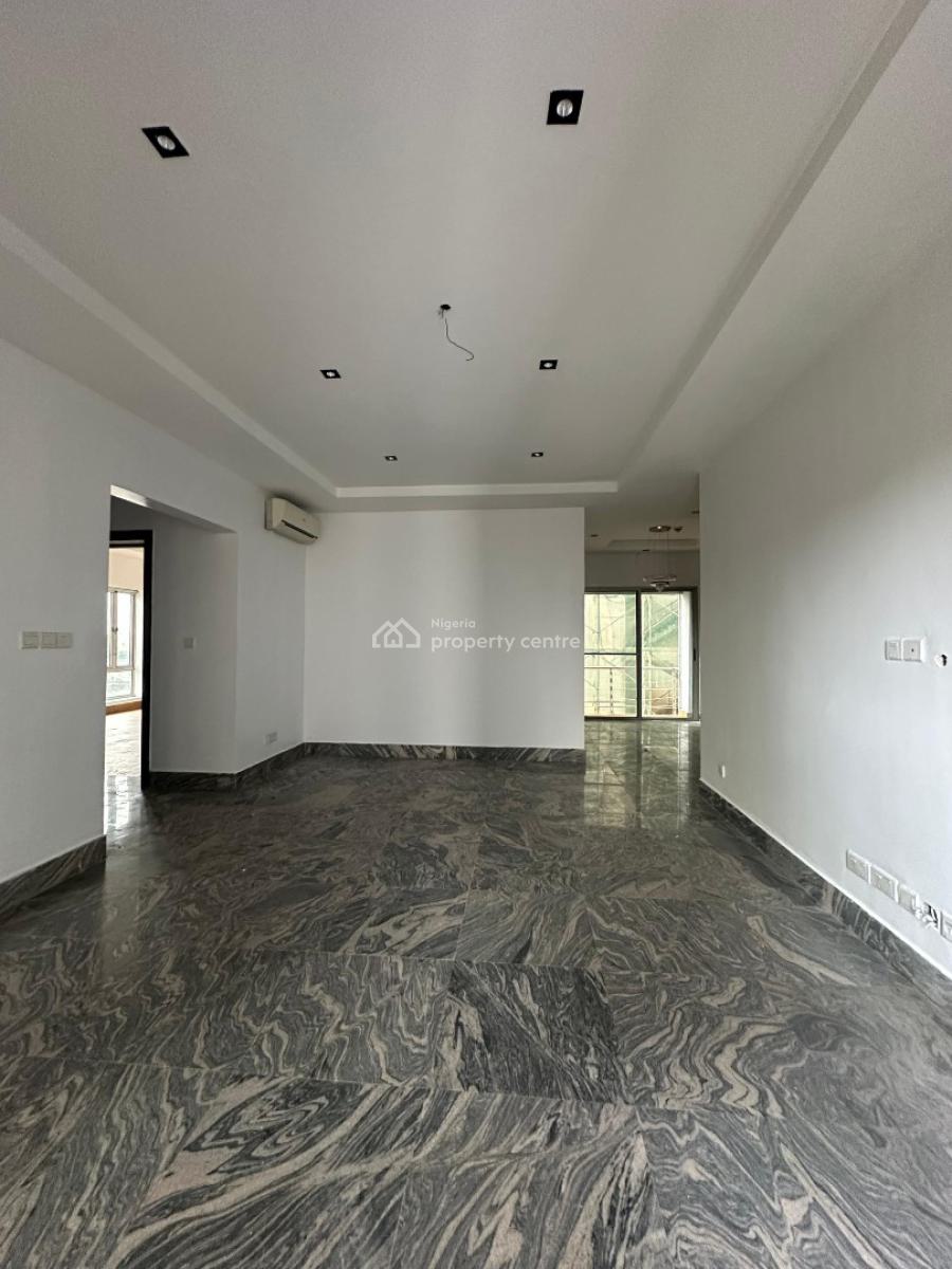 Modestly Built 2 Bedroom Apartment with Bq and Elevator, Lekki Phase 1, Lekki, Lagos, Flat / Apartment for Rent