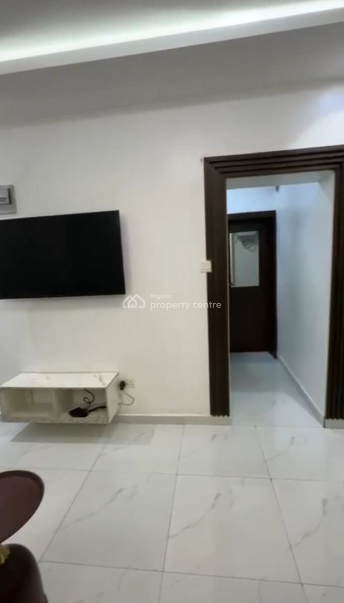 Furnished & Serviced Miniflat Available, Lekki Phase 1, Lekki, Lagos, Mini Flat (room and Parlour) for Rent