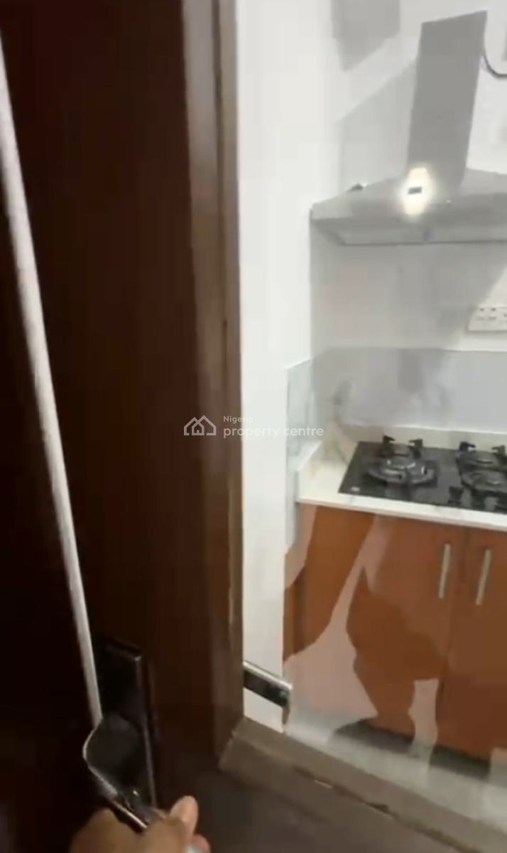Furnished & Serviced Miniflat Available, Lekki Phase 1, Lekki, Lagos, Mini Flat (room and Parlour) for Rent
