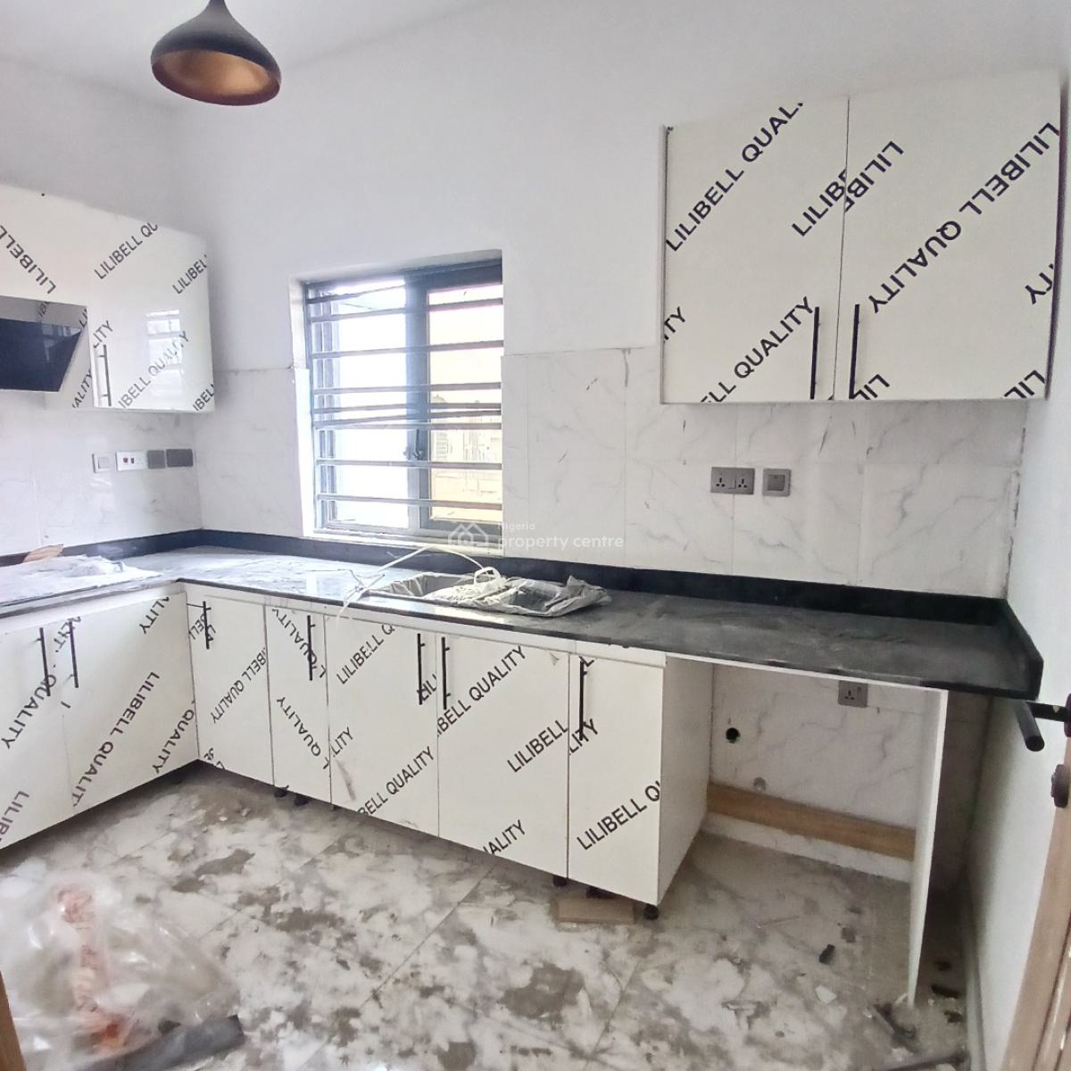 Luxury 2 Bedroom Apartment, Chevron Toll Gate, Orchid Road, Lekki, Lagos, Flat / Apartment for Sale
