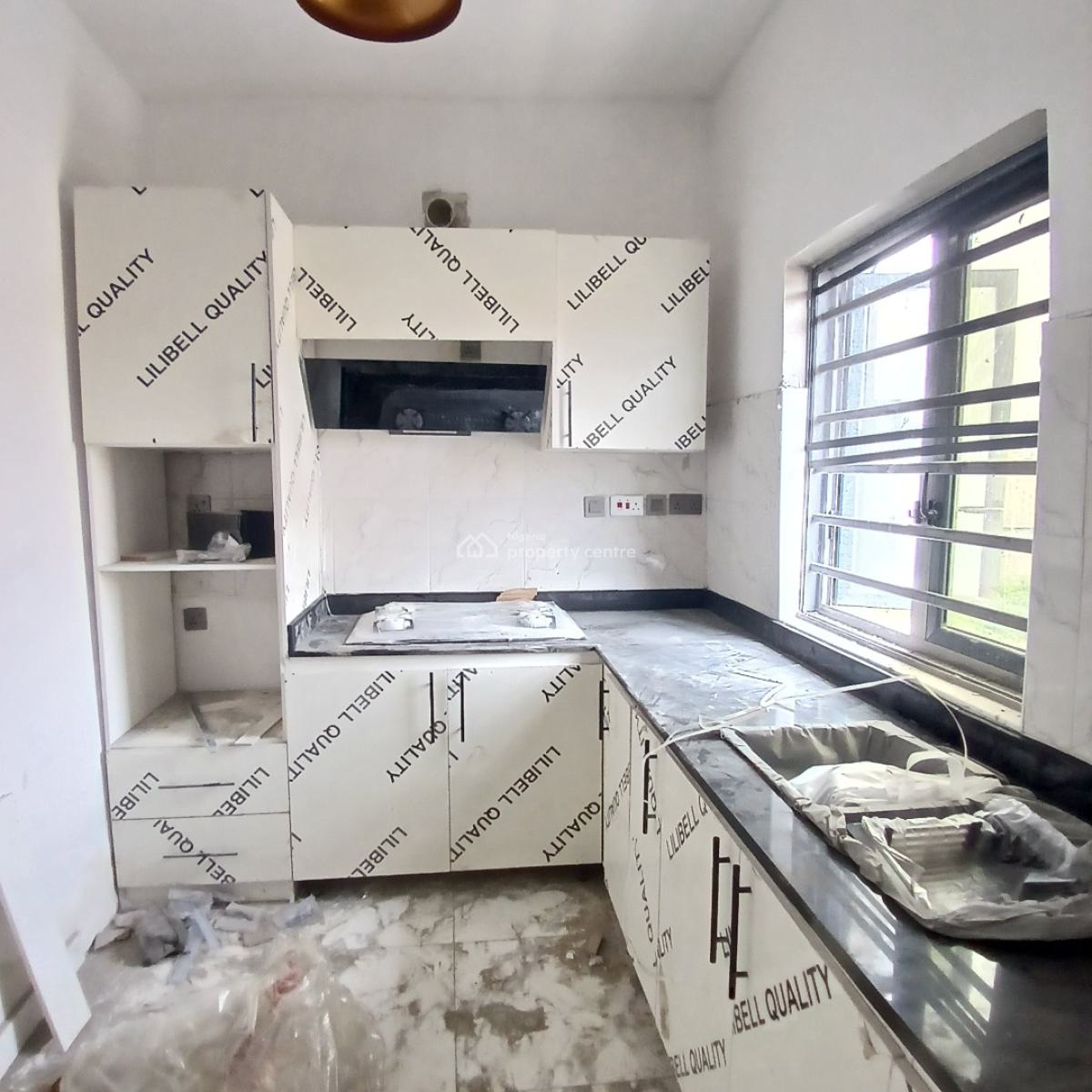 Luxury 2 Bedroom Apartment, Chevron Toll Gate, Orchid Road, Lekki, Lagos, Flat / Apartment for Sale