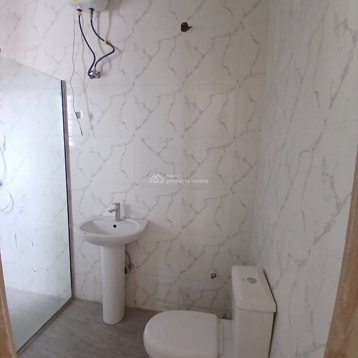 Luxury 2 Bedroom Apartment, Chevron Toll Gate, Orchid Road, Lekki, Lagos, Flat / Apartment for Sale