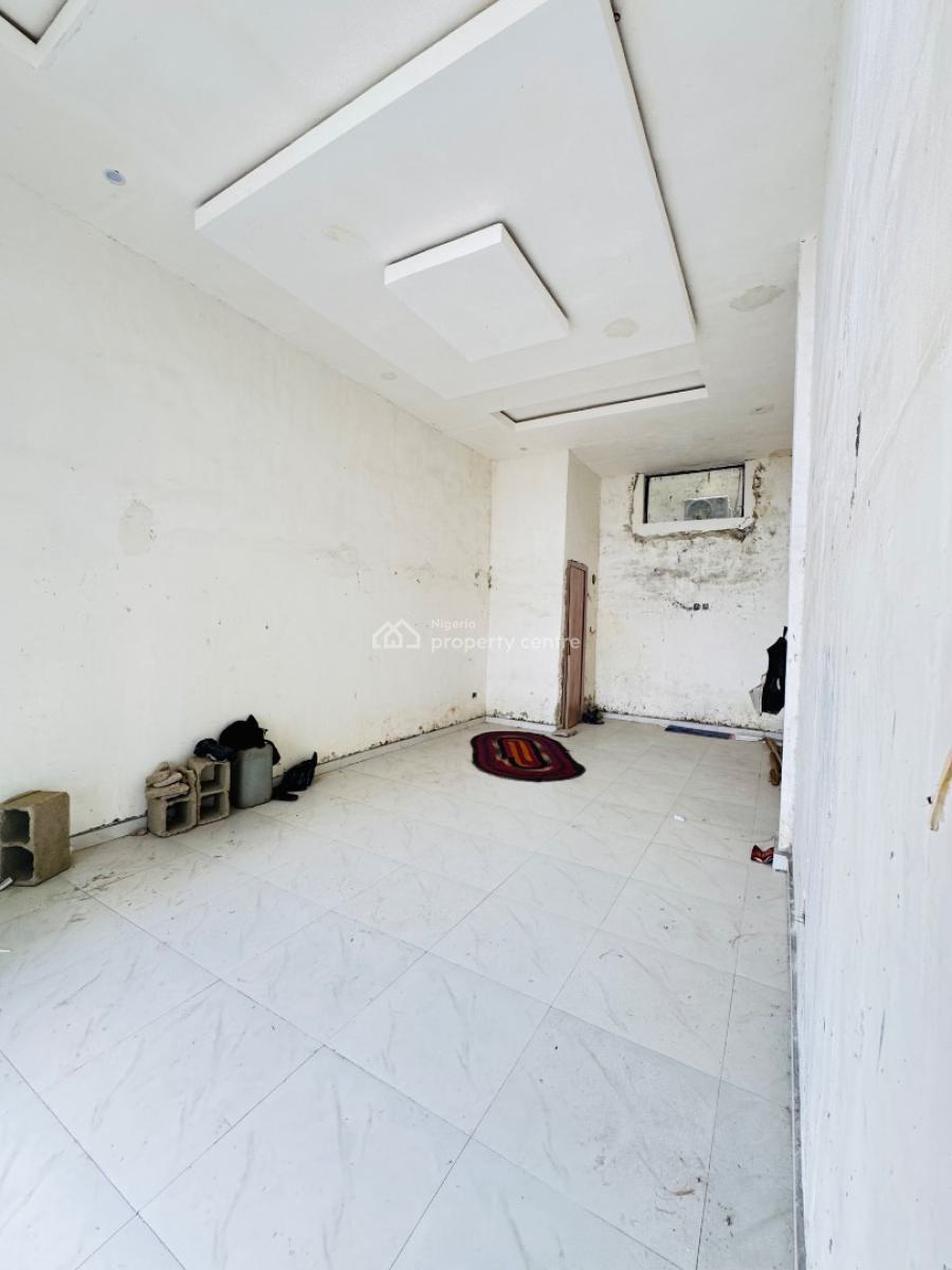 Spacious Shop Available in a Vibrant Plaza, Orchid Road, Lekki, Lagos, Plaza / Complex / Mall for Rent