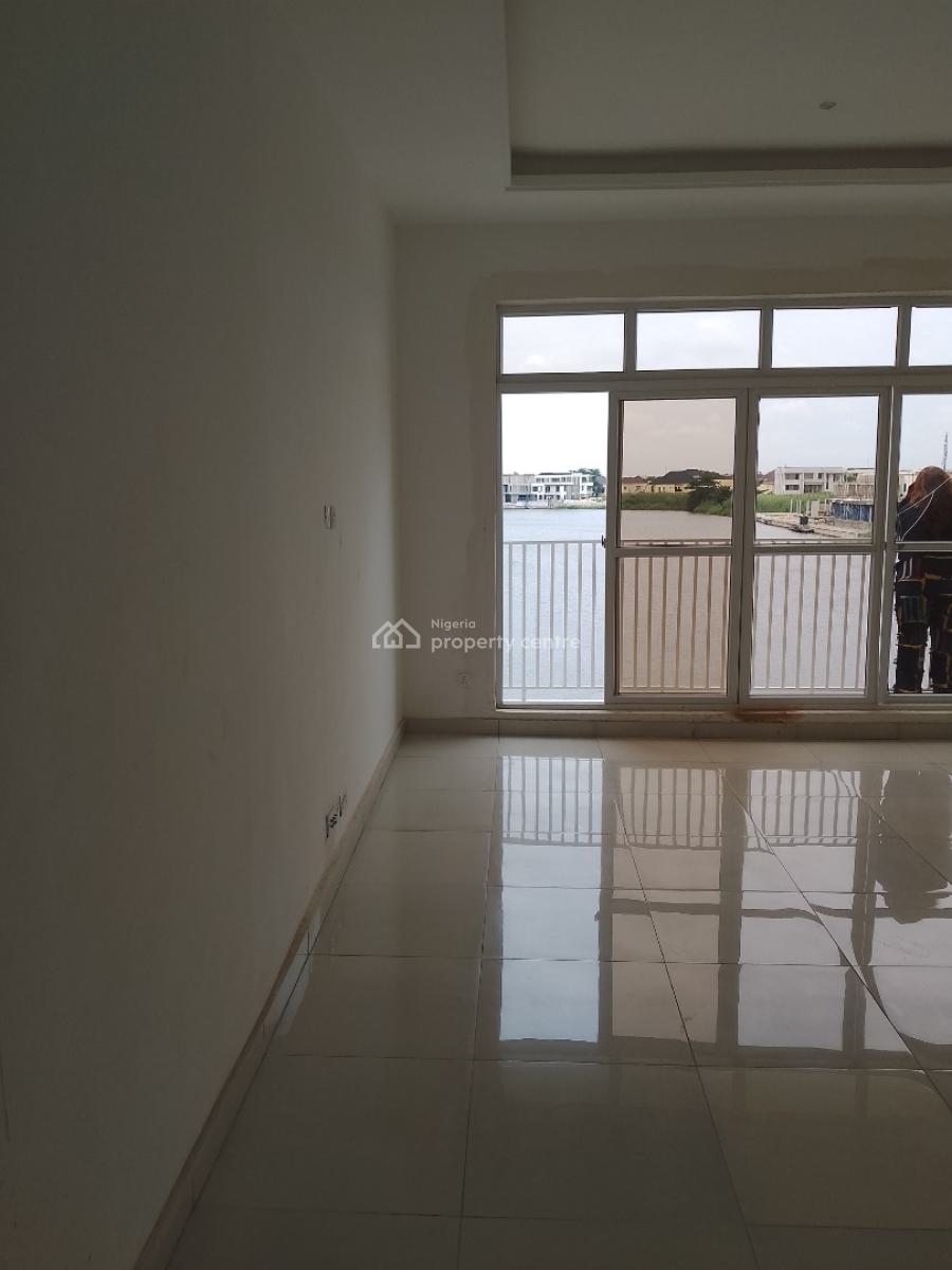 3 Bedroom with Waterfront, Jakande, Lekki, Lagos, Flat / Apartment for Sale