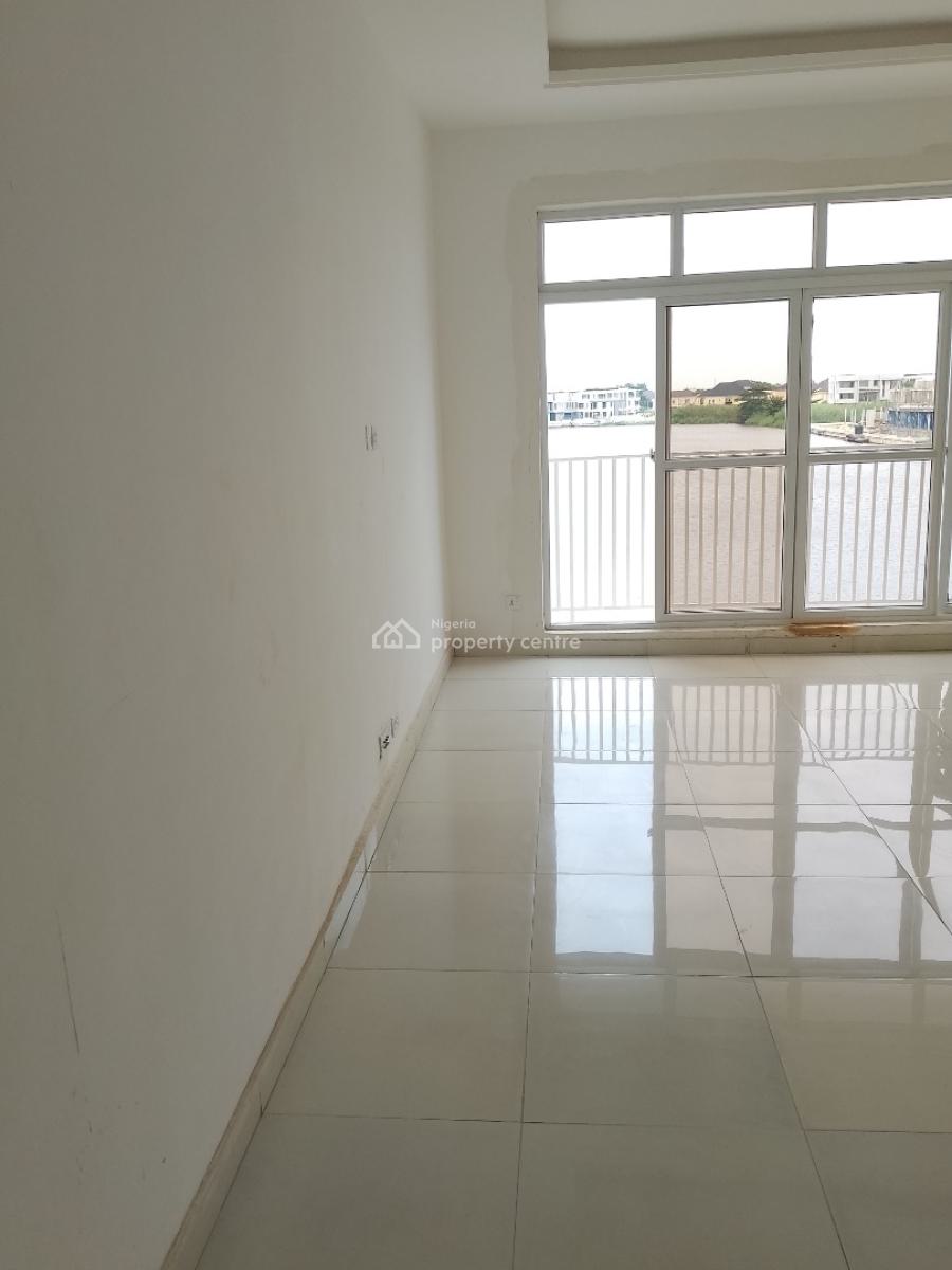 3 Bedroom with Waterfront, Jakande, Lekki, Lagos, Flat / Apartment for Sale