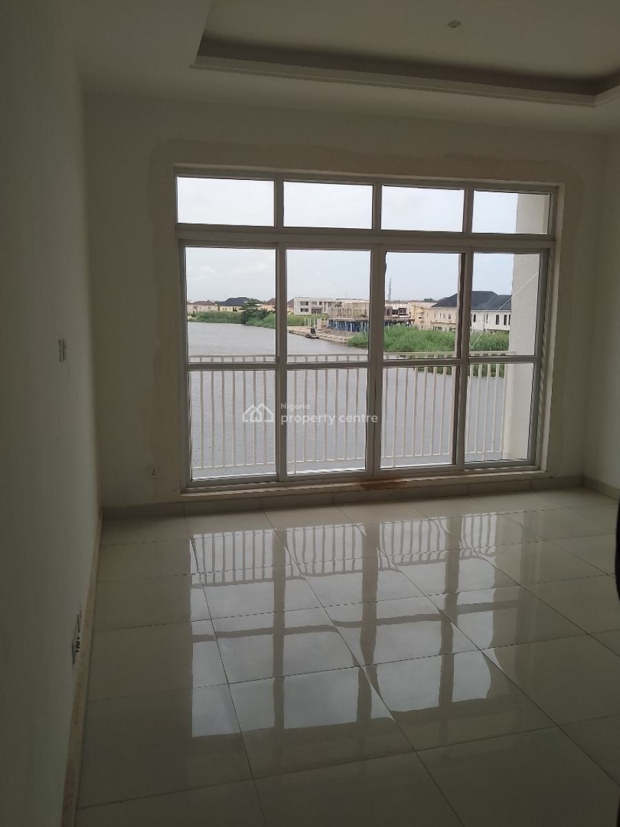 3 Bedroom with Waterfront, Jakande, Lekki, Lagos, Flat / Apartment for Sale