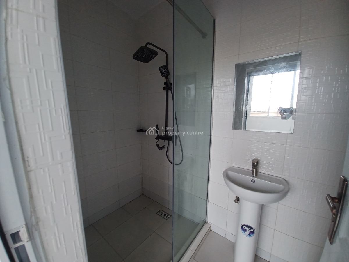 New Serviced 2-bedroom Rooftop Apartment with Its Private Pool, Pakali Close, Wuse 2, Abuja, Flat / Apartment for Rent