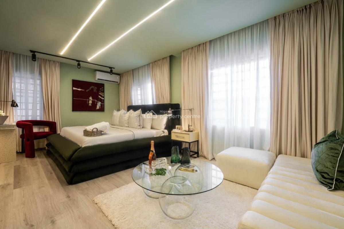 Luxury 2bedroom with Swimming Pool, Lekki Phase 1, Lekki Phase 1, Lekki, Lagos, Flat / Apartment Short Let