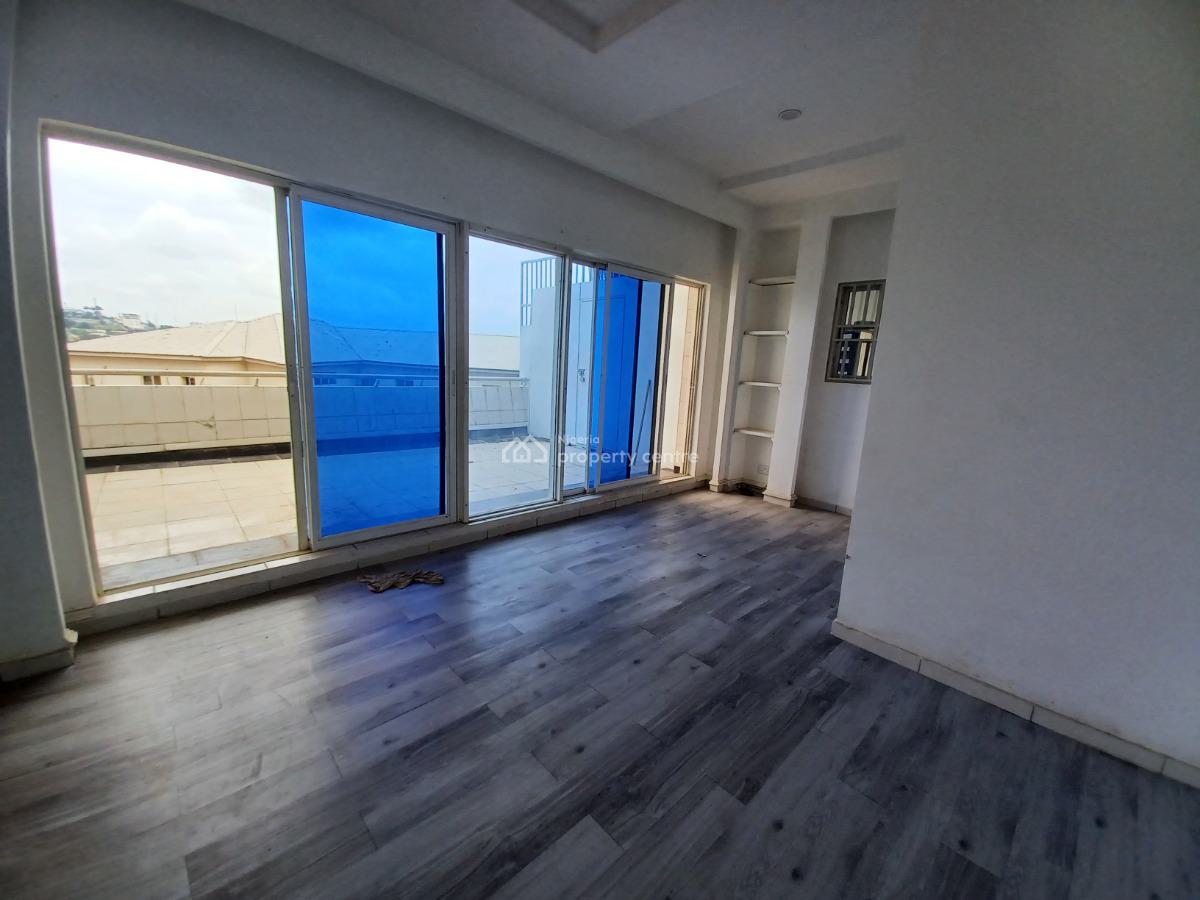 Spacious Serviced 2-bedroom Apartment with a General Pool, Pakali Close, Wuse 2, Abuja, Flat / Apartment for Rent
