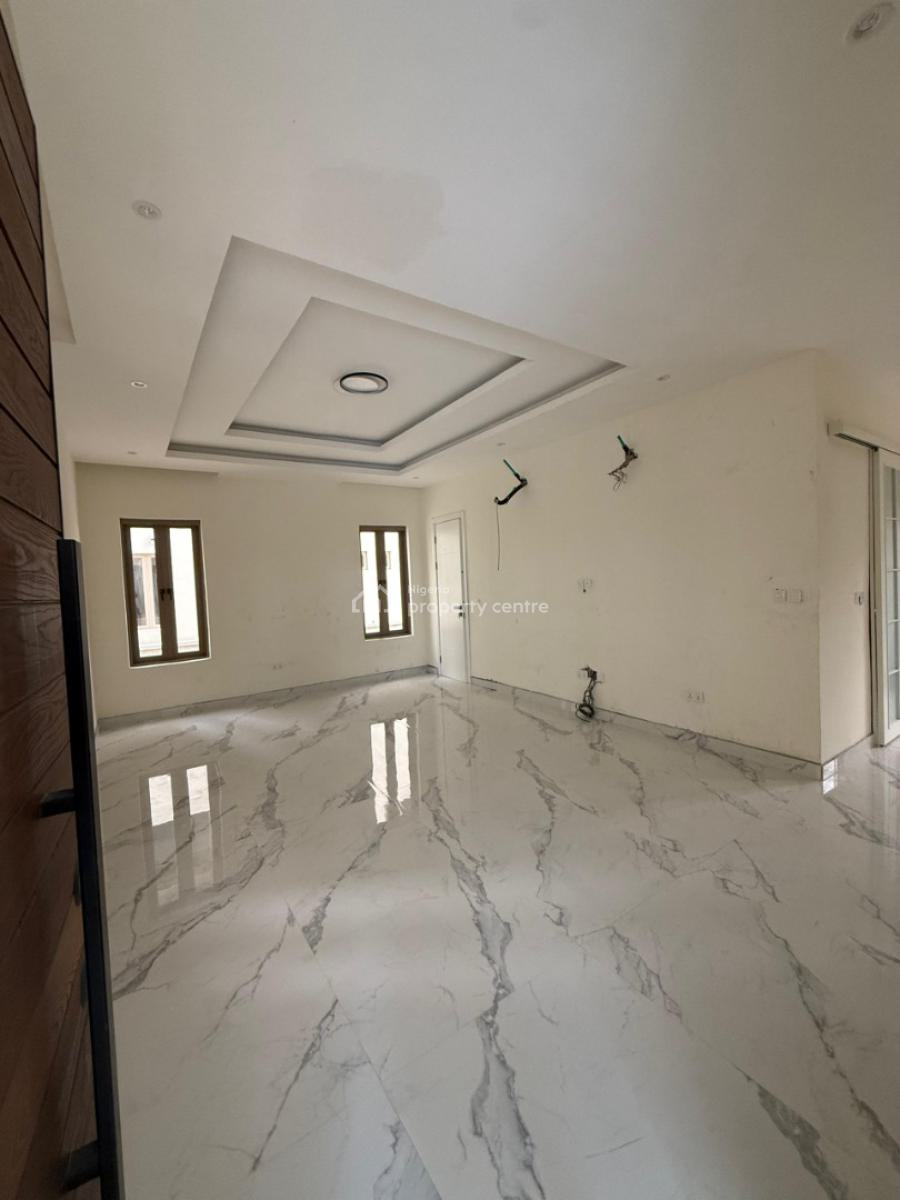5bedroom Semi Detached House with Elevator, Banana Island, Banana Island, Ikoyi, Lagos, Semi-detached Duplex for Sale