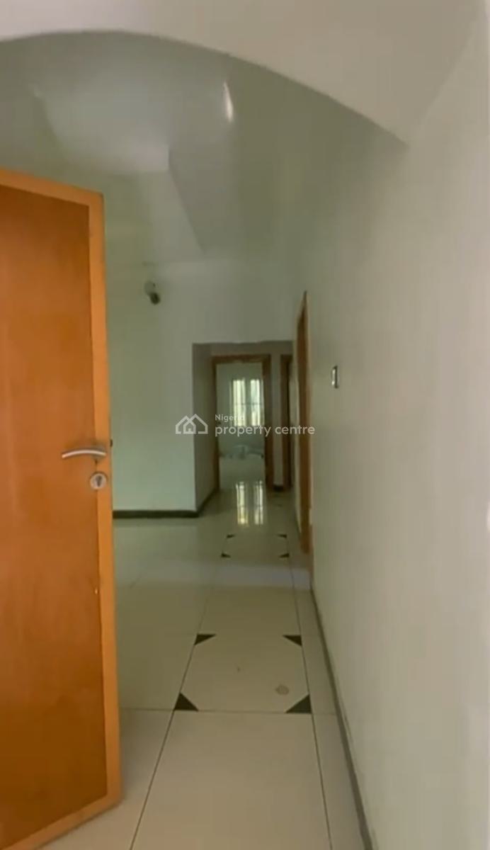 2 Bed Apartment in a Secured Estate (video Available), Osapa, Lekki, Lagos, Flat / Apartment for Rent