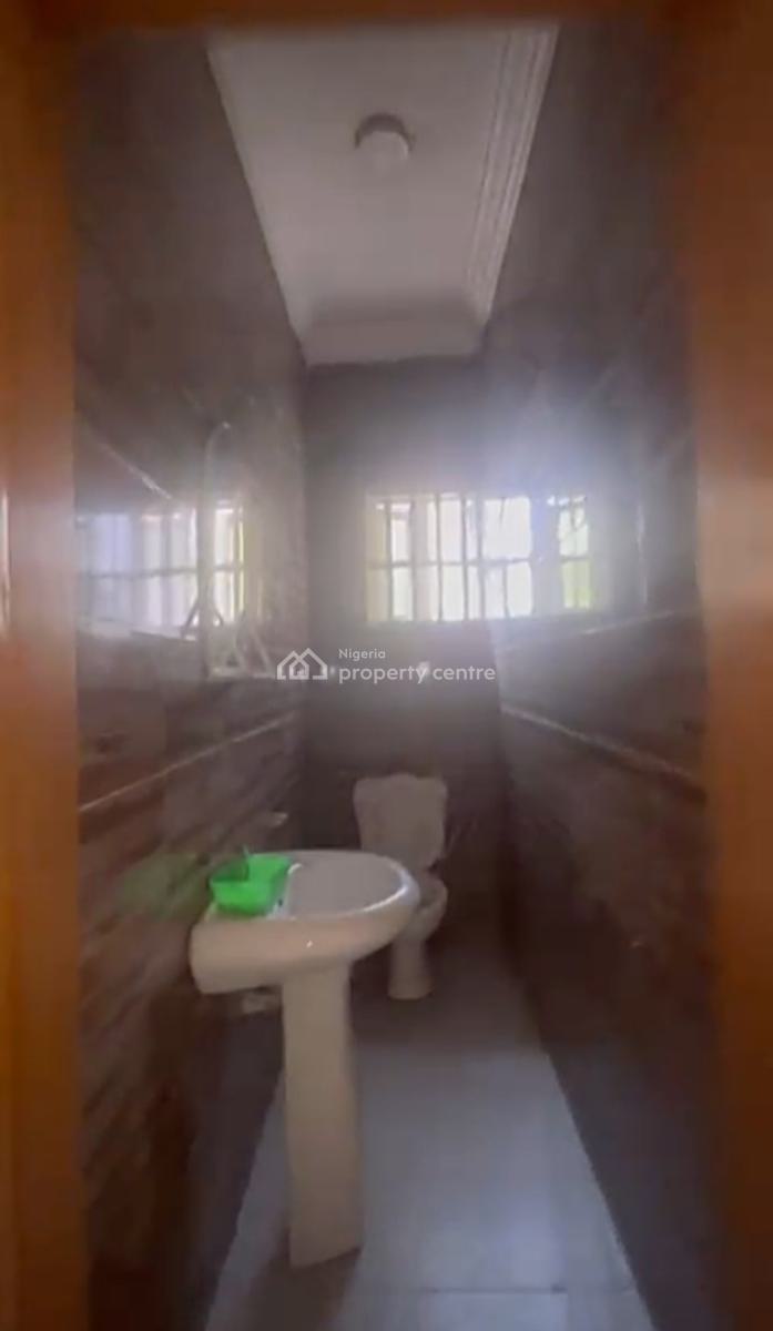 2 Bed Apartment in a Secured Estate (video Available), Osapa, Lekki, Lagos, Flat / Apartment for Rent