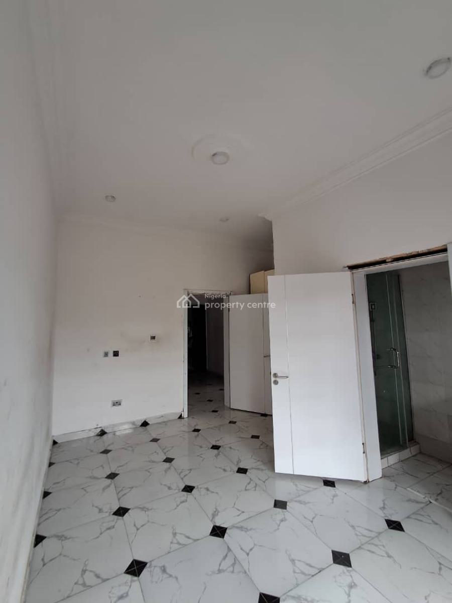 Luxurious 2-bedroom Apartment with Acs and Inverter, Orchid Road, Lekki, Lagos, Flat / Apartment for Rent
