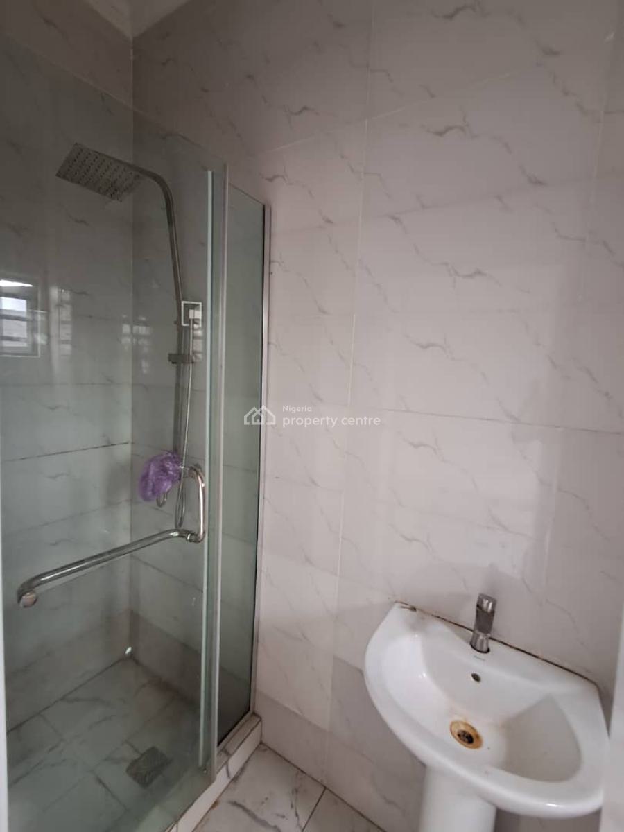 Luxurious 2-bedroom Apartment with Acs and Inverter, Orchid Road, Lekki, Lagos, Flat / Apartment for Rent