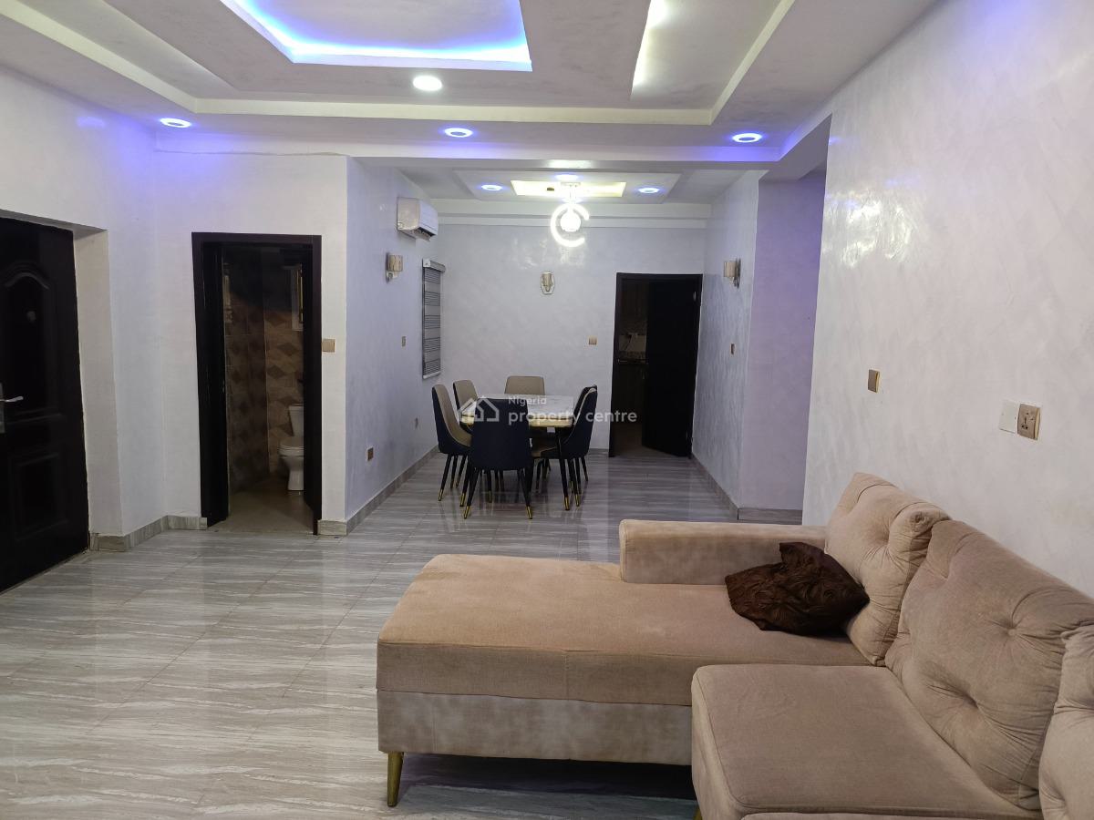 Luxury Furnished 2 Bedroom with Bq in an Estate, Utako, Abuja, Flat / Apartment for Rent
