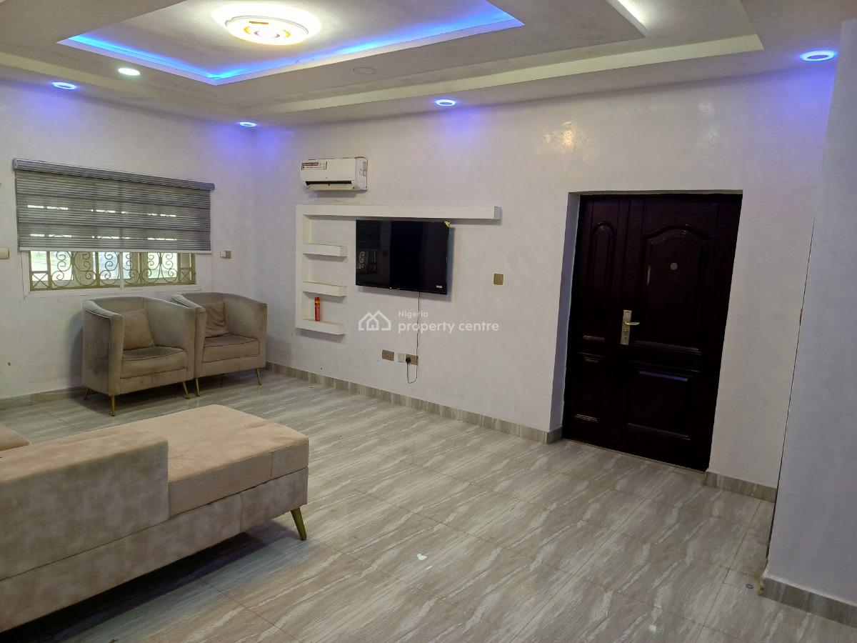 Luxury Furnished 2 Bedroom with Bq in an Estate, Utako, Abuja, Flat / Apartment for Rent